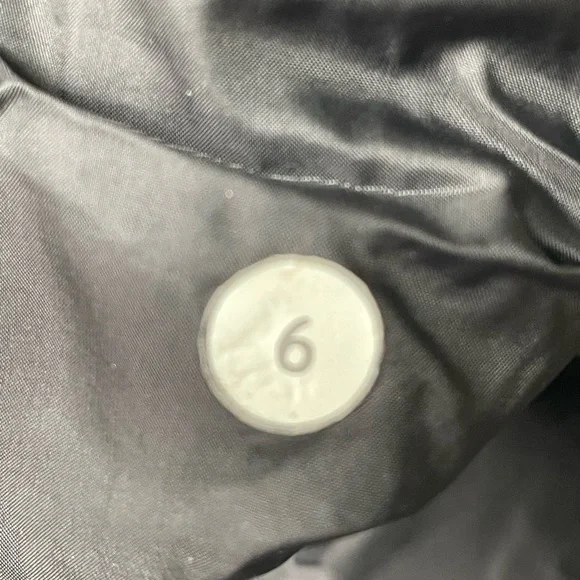 lululemon athletica black/gray down reversible vest size 6 - Picture 9 of 9